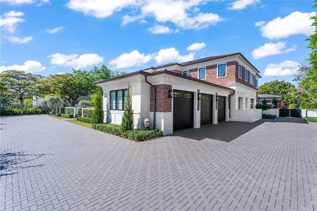 6575 Sw 96 Th St, House other with 7 bedrooms, 9 bathrooms and null parking in Pinecrest FL | Image 69