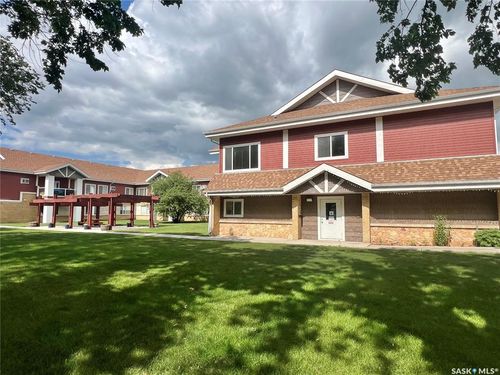 101-302 Bemister Ave E, Melfort, SK, S0E1A0 | Card Image