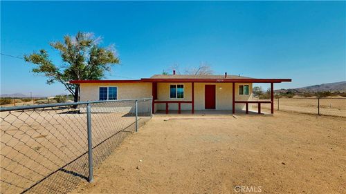 24254 Yucca Loma Rd, Apple Valley, CA, 92307 | Card Image