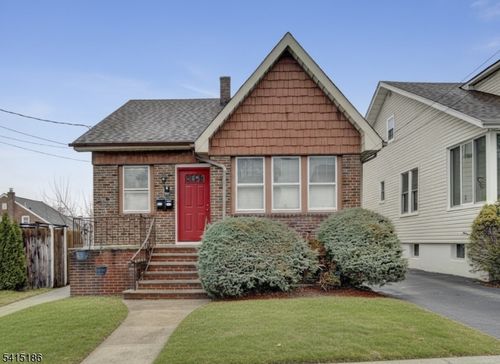 2047 Gless Ave, Union, NJ, 07083-3825 | Card Image