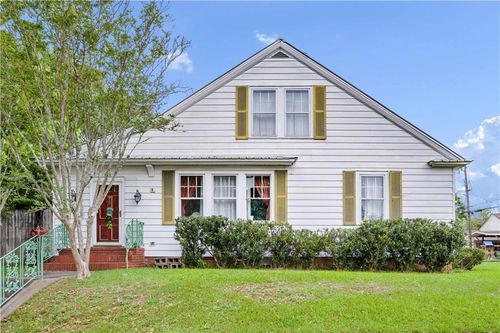 325 5th St, Chickasaw, AL, 36611-2148 | Card Image