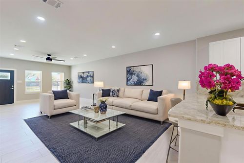 b-8709 Wheatley St, Houston, TX, 77088-4944 | Card Image