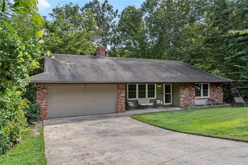 22 Hatcher Dr, Bella Vista, AR, 72715-1616 | Card Image