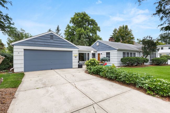 545 W Elm Park Ave, House other with 2 bedrooms, 1 bathrooms and 2 parking in Elmhurst IL | Image 23