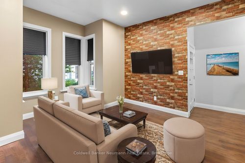 b-56 Yarmouth St, Guelph, ON, N1H4G3 | Card Image