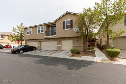 241-6255 W Arby Ave, Las Vegas, NV, 89118-4644 | Card Image