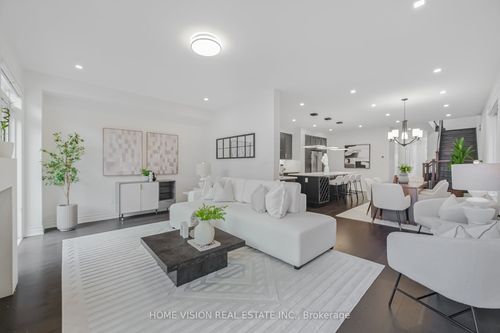 20 Hubbell Rd, Brampton, ON, L6Y2A5 | Card Image