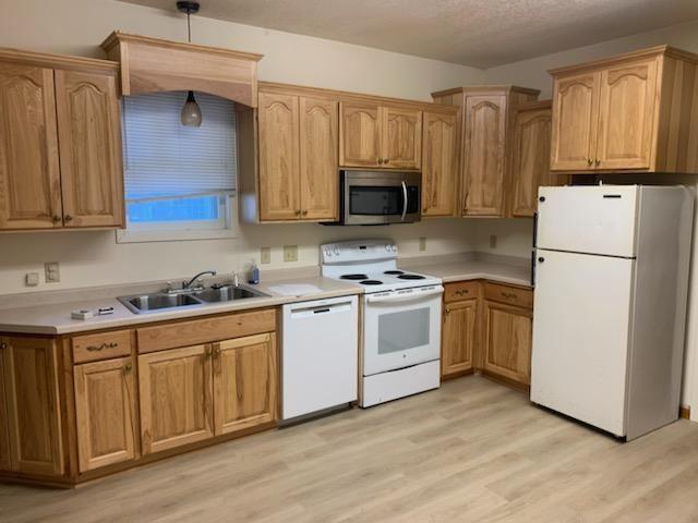 Birch Ave, Maple Lake, MN 55358