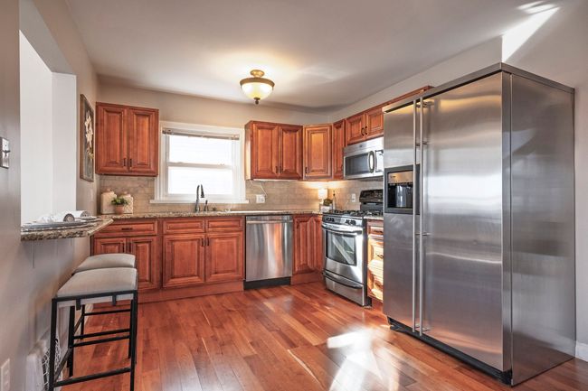 Kitchen | Image 13