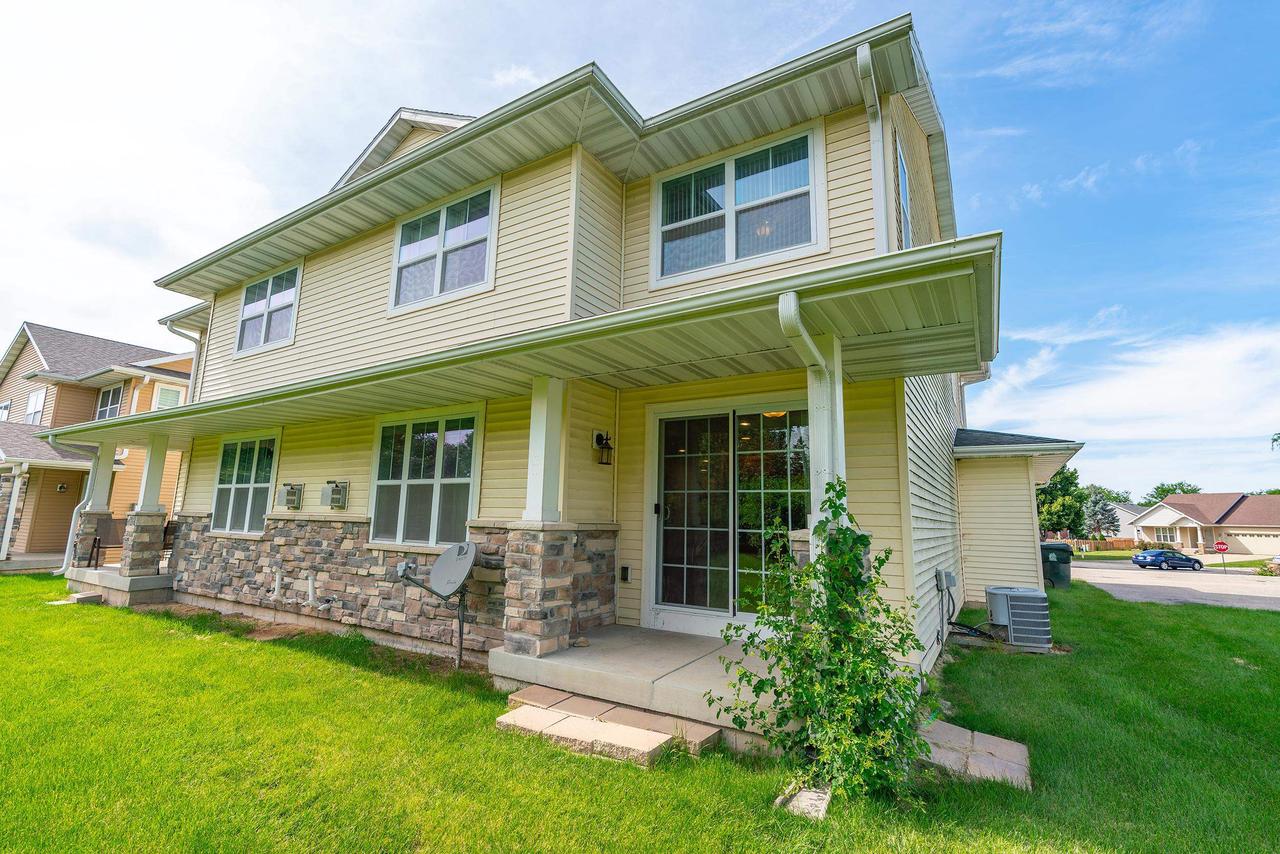 Merwood Ln, Madison, WI 53718 #1