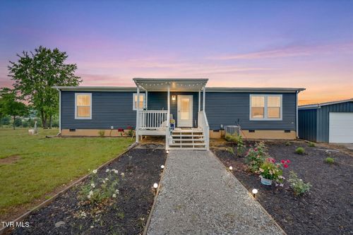 1940 Nolichuckey Road, Greeneville, TN, 37743 | Card Image