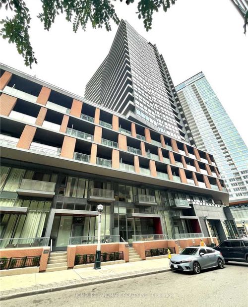 1015-20 Bruyeres Mews, Toronto, ON, M5V0G8 | Card Image