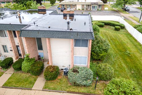 4164 E Saxony Dr Se, Grand Rapids, MI, 49508-3615 | Card Image