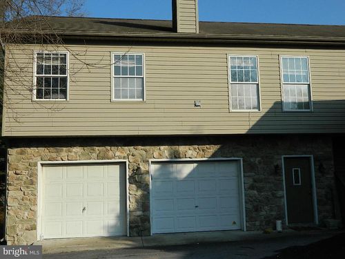 1301 Colonial Club Dr, HARRISBURG, PA, 17112-1585 | Card Image