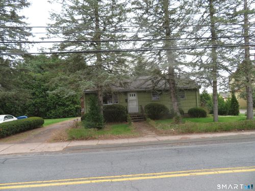 130 Woodland St, Manchester, CT, 06042-3014 | Card Image