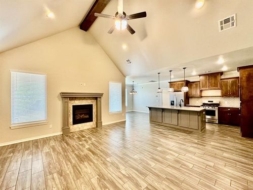 19601 Millstone Crossing Dr, Edmond, OK, 73012-1282 | Card Image