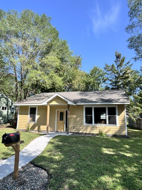1317 M St Ne, Brainerd, MN, 56401-2337 | Card Image