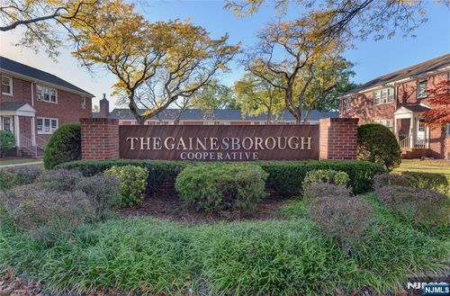 255 Bogert, River Edge, NJ, 07661 | Card Image