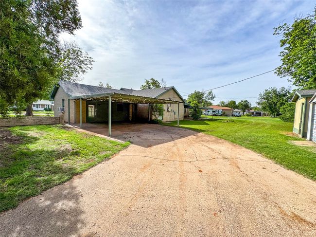 1507 N Avenue H, House other with 3 bedrooms, 2 bathrooms and null parking in Haskell TX | Image 34