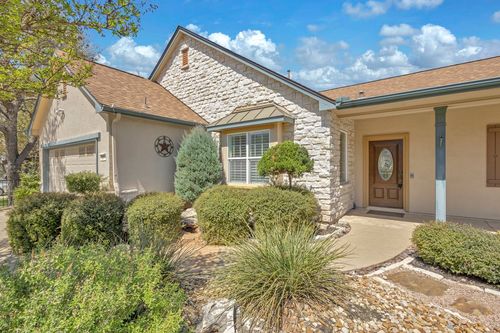 201 Dawson Trl, Georgetown, TX, 78633-4972 | Card Image