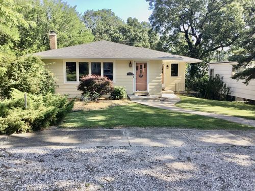 7936 Locust Ave, Gary, IN, 46403-1347 | Card Image