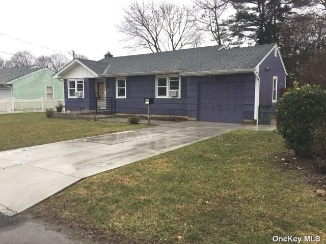 Portland Way, Wheatley Heights, NY 11798