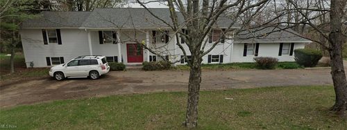 1321 S Westwood Dr, Zanesville, OH, 43701-5650 | Card Image