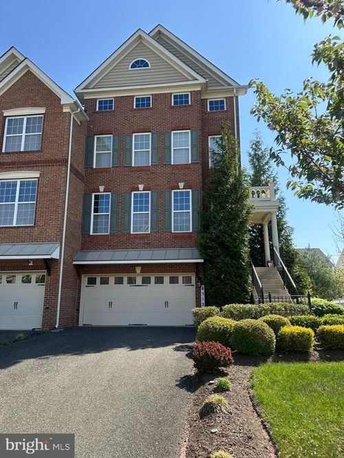 4512 Grazing Way, UPPER MARLBORO, MD, 20772-8192 | Card Image