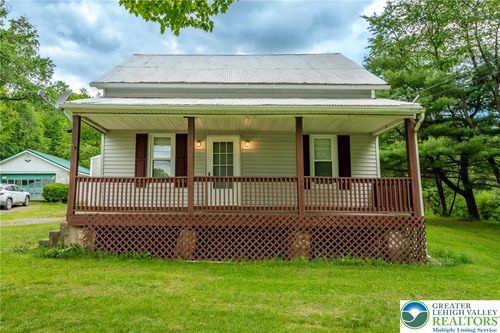 18 Ferndale Hill Dr, Zion Grove, PA, 17985-9525 | Card Image