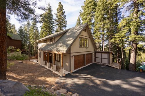 10868 Laurelwood Drive, Truckee, CA, 96161-0000 | Card Image