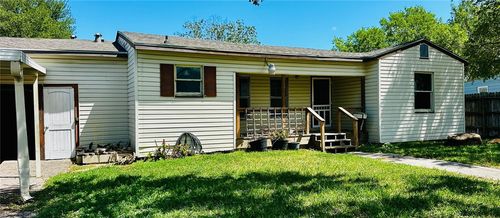 1202 Devon Dr, Corpus Christi, TX, 78404-3716 | Card Image