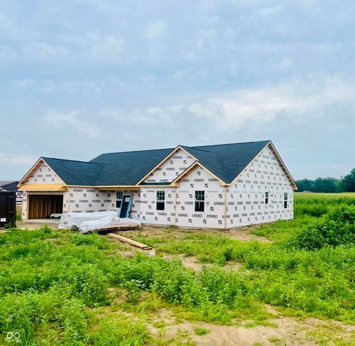 101 Red Oak Ln, Covington, IN, 47932-8194 | Card Image