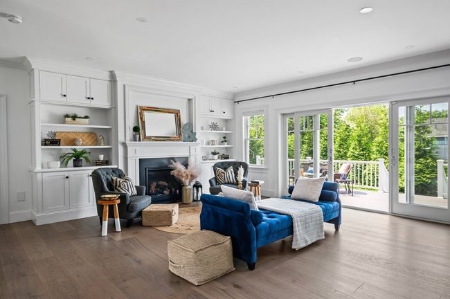 935 E Squantum St, House other with 4 bedrooms, 6 bathrooms and 4 parking in Quincy MA | Image 11