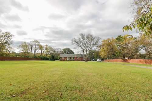 501 Green Ln, Whites Creek, TN, 37189-9195 | Card Image