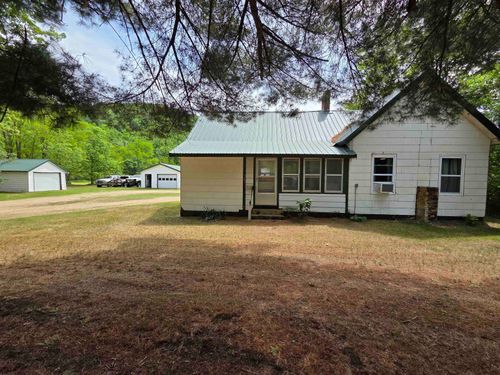 305 William Street, AVOCA, WI, 53506 | Card Image