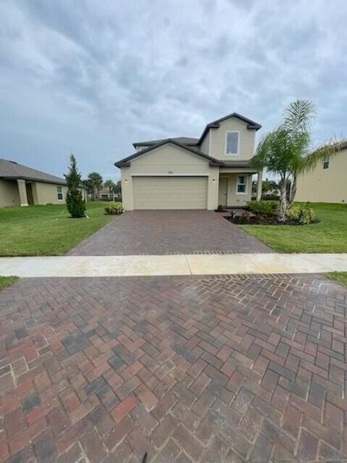 1012 Bent Creek Dr, Fort Pierce, FL, 34947-1333 | Card Image