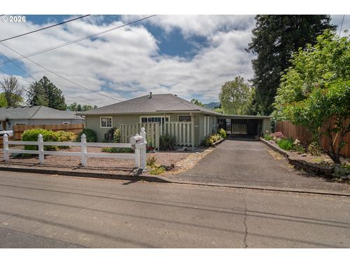 1595 Nw Rachel Ave, Roseburg, OR, 97471-1889 | Card Image
