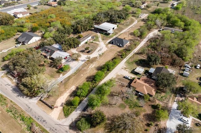 Bird's Eye View of the Neighborhood | Image 16