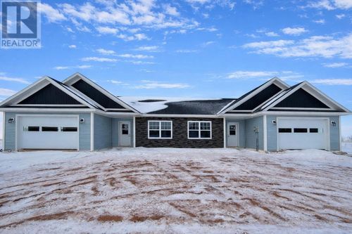 8 Brianna St, North Rustico, PE, C0A1N0 | Card Image