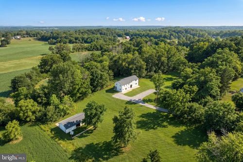 1001 Frederick Pike, LITTLESTOWN, PA, 17340-9384 | Card Image