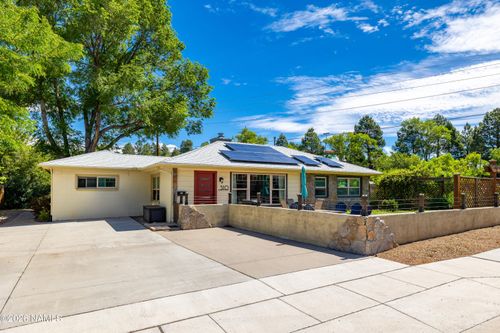 310 W Navajo Rd, Flagstaff, AZ, 86001-1523 | Card Image