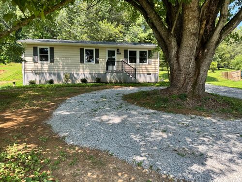 12429 Lee Hwy, Buchanan, VA, 24066-4920 | Card Image