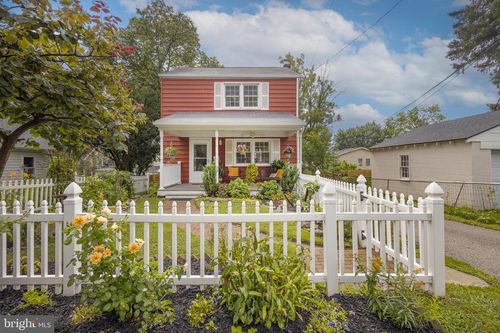 804 Campbell Ln, GLENSIDE, PA, 19038-8043 | Card Image
