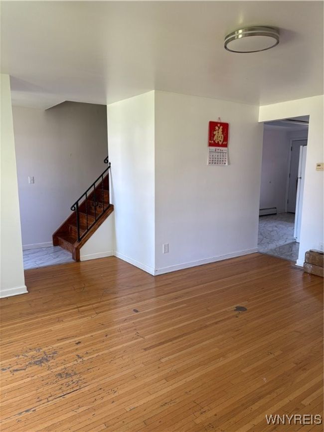 366 Carmen Rd, Condo with 3 bedrooms, 2 bathrooms and null parking in Amherst NY | Image 5