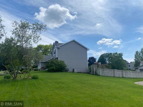 2610 Hydram Ave N, Oakdale, MN, 55128-4825 | Card Image