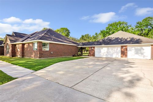 20007 Wigwam Ln, Crosby, TX, 77532-3615 | Card Image