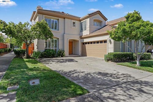 1086 Vista Pointe Cir, San Ramon, CA, 94582-4962 | Card Image