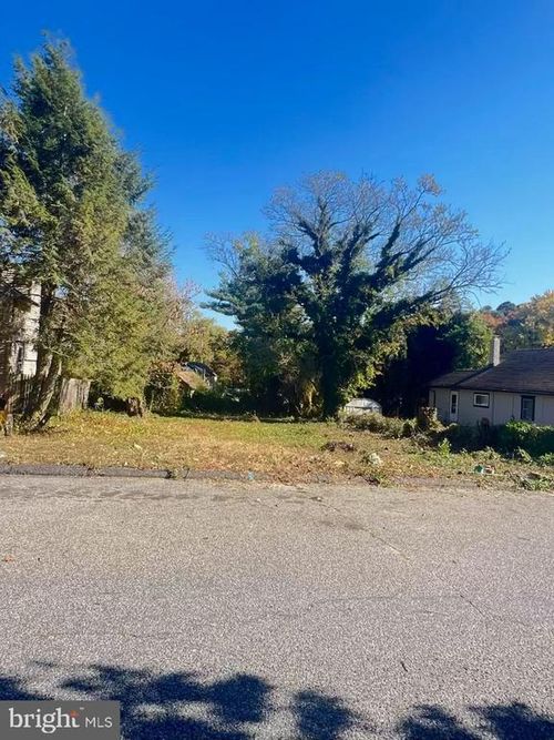 57 Hazel Ln, PINE HILL, NJ, 08021-6249 | Card Image