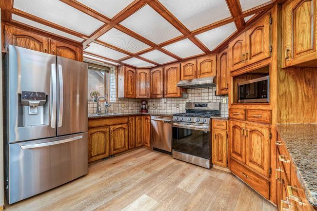 60 Patterson Hill Sw, House detached with 4 bedrooms, 3 bathrooms and 4 parking in Calgary AB | Image 9