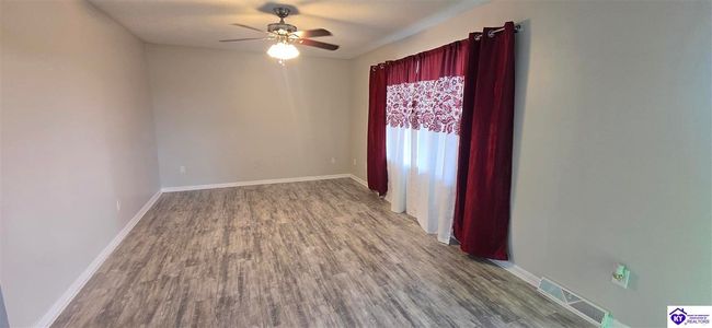 308 Atcher St, House other with 5 bedrooms, 3 bathrooms and null parking in Radcliff KY | Image 6